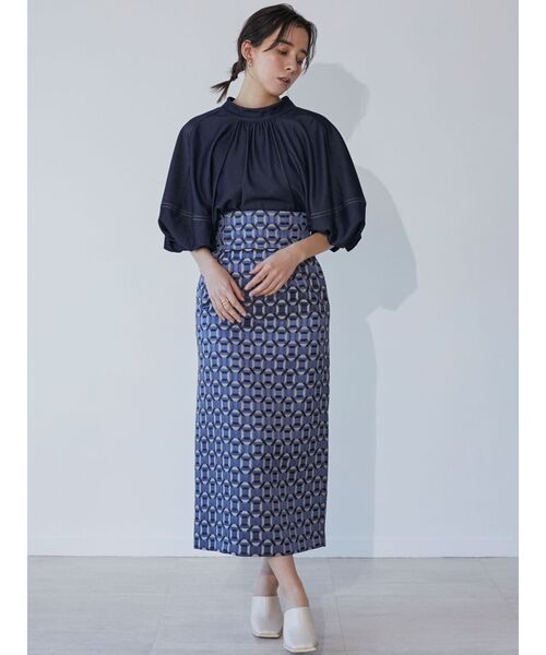 LAGUNAMOON（ラグナムーン）の「デニムライクボリュームブラウス（シャツ/ブラウス・レディース・ホワイト/ブラック/インディゴブルー・FREE）」の4枚目の写真