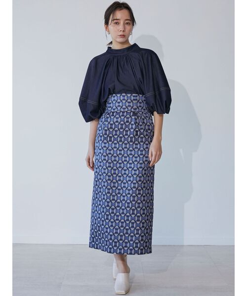 LAGUNAMOON（ラグナムーン）の「デニムライクボリュームブラウス（シャツ/ブラウス・レディース・ホワイト/ブラック/インディゴブルー・FREE）」の6枚目の写真