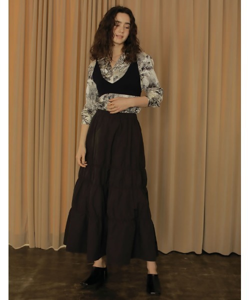 Re:EDIT（リエディ）の「[2点セット]ニットビスチェ×開襟ヴィンテージ柄シャツ（シャツ/ブラウス・レディース・レッド/ブラック・LARGE/MEDIUM）」の7枚目の写真