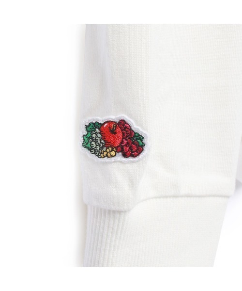 FRUIT OF THE LOOM(フルーツオブザルーム)の「FTLロングスリーブTシャツ / ロンT / ユニセックス ジェンダーレス / ヘビーユーズ(Tシャツ/カットソー・メンズ・ホワイト/ブラック・L/M/XL)」の6枚目の写真