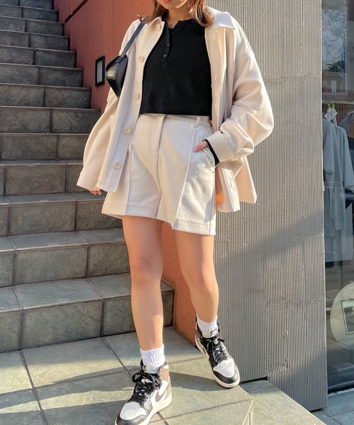 WHO'S WHO gallery（フーズフーギャラリー）の「スウェードポンチショートパンツ（その他パンツ・レディース・アイボリー/ブラック/ネイビー/サックスブルー/キャメル・FREE）」の19枚目の写真