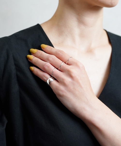 BYOKA(ビョーカ)の「【BYOKA / ビョーカ】SILVER925 STREAM PINKY RING / リング(リング・レディース・シルバー・3)」の3枚目の写真