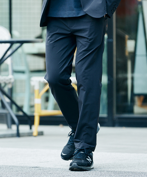 JOURNAL STANDARD(ジャーナルスタンダード)の「ナイロン 4WAY テーパード パンツ(スラックス・メンズ・ブラック/ネイビー・LARGE/SMALL/MEDIUM)」の7枚目の写真
