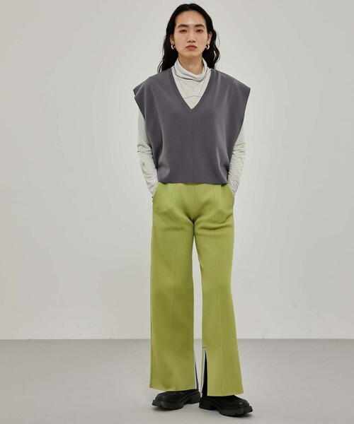 CITY TOKYO（シティトウキョウ）の「Vネックノースリーブベスト（ベスト・レディース・グレー/ライム/ブラック・FREE）」の21枚目の写真