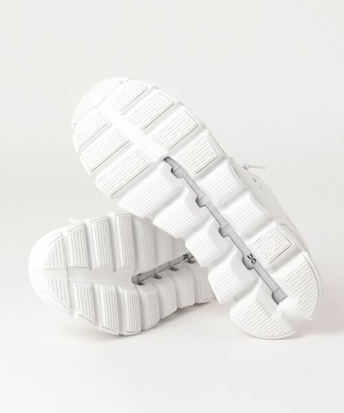 On（オン）の「On/オン　Cloud5 クラウド5　スニーカー（スニーカー・レディース・ホワイト・23/24/25）」の3枚目の写真