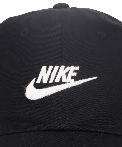 NIKE(ナイキ)の「【NIKE】ナイキ スポーツウェア ヘリテージ86 フューチュラ ウォッシュドキャップ ウィメンズ(キャップ・レディース・ホワイト/ブラック/ベージュ/サックスブルー/ダークブラウン/ブラック系その他/ベージュ系その他2/グリーン系その他/グリーン/ブルー系その他3・FREE)」の11枚目の写真