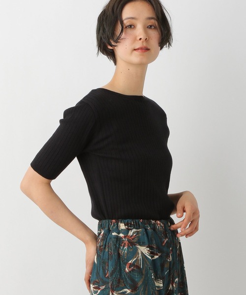 LEPSIM（レプシィム）の「12ゲージリブクループルオーバー　265074（ニット/セーター・レディース・ブラック/レッド/グレイッシュベージュ・MEDIUM/LARGE）」の2枚目の写真