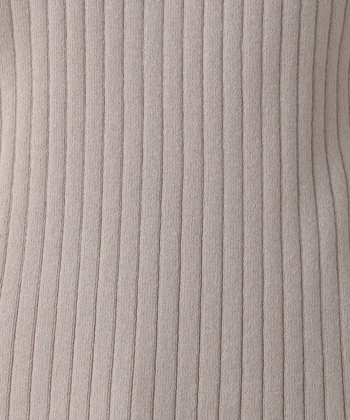 LEPSIM（レプシィム）の「12ゲージリブクループルオーバー　265074（ニット/セーター・レディース・ブラック/レッド/グレイッシュベージュ・MEDIUM/LARGE）」の13枚目の写真