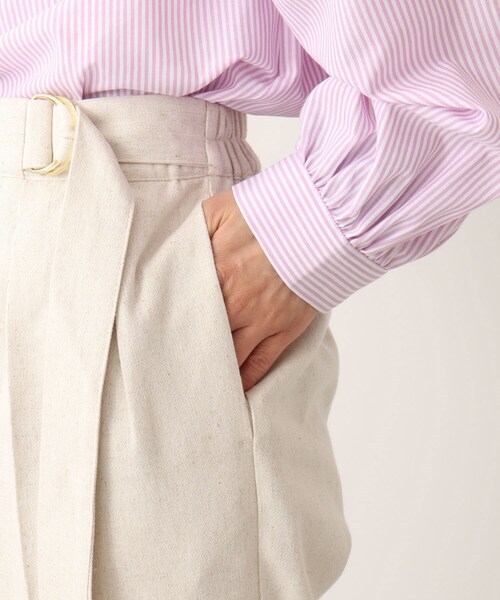 DRESKIP（ドレスキップ）の「◆麻混ベルト風タックゆるテ－パ－ドパンツ【セットアップ可】（その他パンツ・レディース・グリーン/ブラック/ナチュラル・02/04/03）」の4枚目の写真