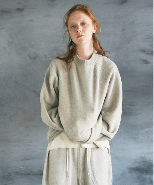 UNFIL（アンフィル）の「unfil アンフィル / silk wool honeycomb-knit mock neck sweater シルクウール ハニカムニット モックネックセーター / WWFL-UU002（ニット/セーター・メンズ・ベージュ/チャコールグレー・4/5）」の18枚目の写真