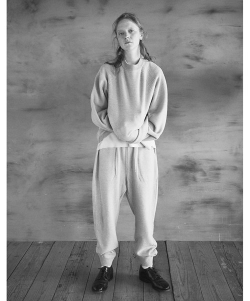 UNFIL（アンフィル）の「unfil アンフィル / silk wool honeycomb-knit mock neck sweater シルクウール ハニカムニット モックネックセーター / WWFL-UU002（ニット/セーター・メンズ・ベージュ/チャコールグレー・4/5）」の11枚目の写真