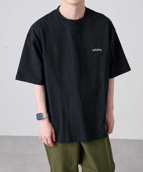 COLONY 2139(コロニートゥーワンスリーナイン)の「ワンポイント刺繍BIG T / UNISEX オーバーサイズ(Tシャツ/カットソー・メンズ・ホワイト/ブラック/オレンジ・MEDIUM/LARGE)」の2枚目の写真