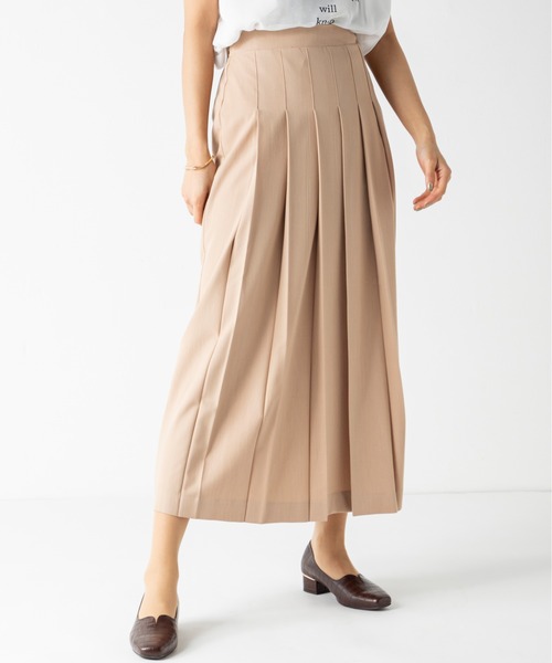MILLION CARATS(ミリオンカラッツ)の「フロントのプリーツがきれいめな着こなしを導くロングプリーツスカート(スカート・レディース・チャコールグレー/ベージュ/ミント・FREE)」の9枚目の写真