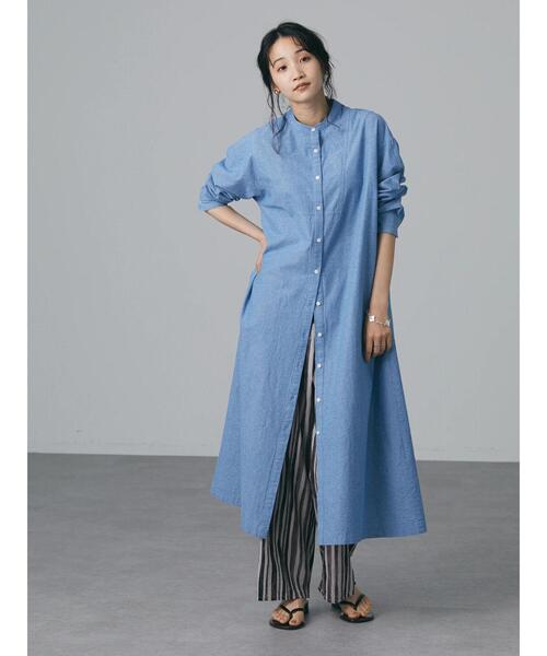 CRAFT STANDARD BOUTIQUE(クラフトスタンダードブティック)の「バンドカラーダンガリーワンピース *(ワンピース・レディース・ライトインディゴブルー・FREE)」の3枚目の写真