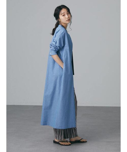 CRAFT STANDARD BOUTIQUE(クラフトスタンダードブティック)の「バンドカラーダンガリーワンピース *(ワンピース・レディース・ライトインディゴブルー・FREE)」の5枚目の写真