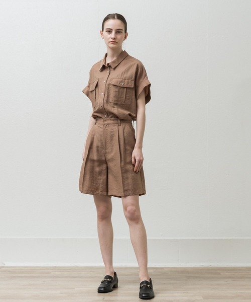 ALLUMER（アリュメール）の「タックショートパンツ（その他パンツ・レディース・ブラック/キャメル・1）」の18枚目の写真