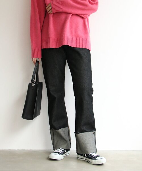 notch.(ノッチ)の「11OZ生デニムロールアップパンツ(デニムパンツ・レディース・ブラック/ネイビー・M)」の3枚目の写真