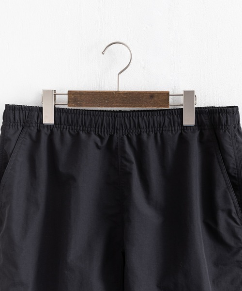 THE NORTH FACE（ザノースフェイス）の「THE NORTH FACE ザ・ノースフェイス ロゴ刺繍 イージーショートパンツ DAILY ESSENTIAL SHORTS（その他パンツ・メンズ・ブラック/エメラルド/マスタード/ダークカーキ/コーラル・S/M/L/XL/XXL/XXXL）」の8枚目の写真