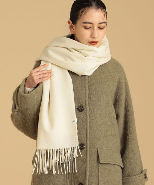 Ray BEAMS(レイビームス)の「Ray BEAMS / カシミヤ ストール(ストール/ショール・レディース・オフホワイト/ライトグレー/ブラック/サックスブルー・ONE SIZE)」の9枚目の写真