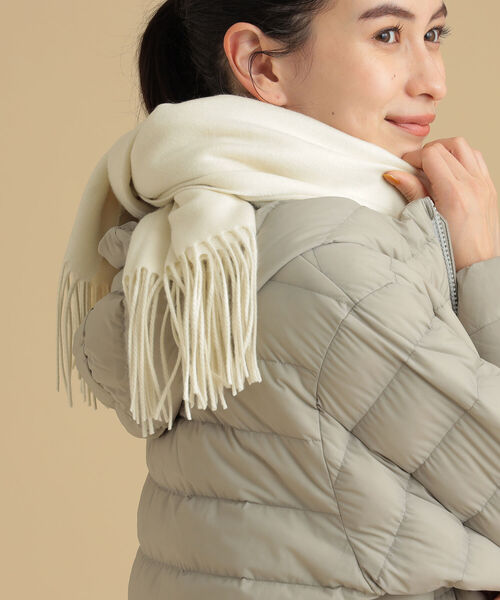 Ray BEAMS(レイビームス)の「Ray BEAMS / カシミヤ ストール(ストール/ショール・レディース・オフホワイト/ライトグレー/ブラック/サックスブルー・ONE SIZE)」の10枚目の写真