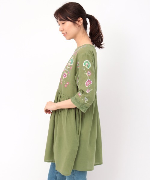 チチカカ（チチカカ）の「ボタニカル刺繍チュニック（チュニック・レディース・グリーン/ブラウン/ブラック・FREE）」の17枚目の写真