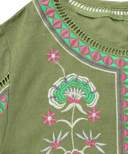 チチカカ（チチカカ）の「ボタニカル刺繍チュニック（チュニック・レディース・グリーン/ブラウン/ブラック・FREE）」の13枚目の写真