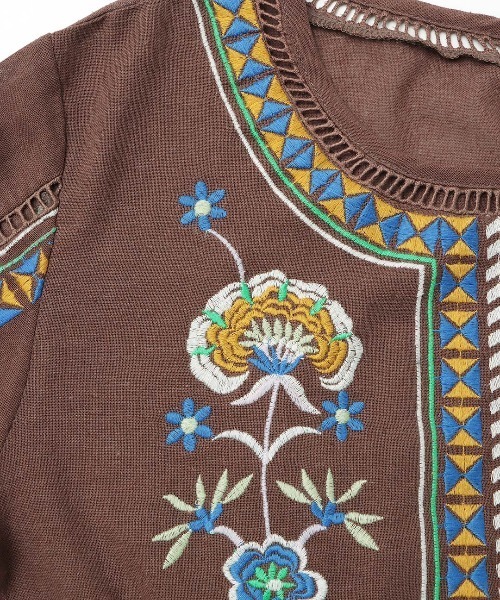 チチカカ（チチカカ）の「ボタニカル刺繍チュニック（チュニック・レディース・グリーン/ブラウン/ブラック・FREE）」の8枚目の写真