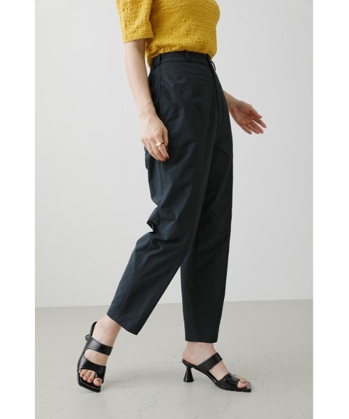 crie conforto（クリーコンフォルト）の「キャロットパンツ（その他