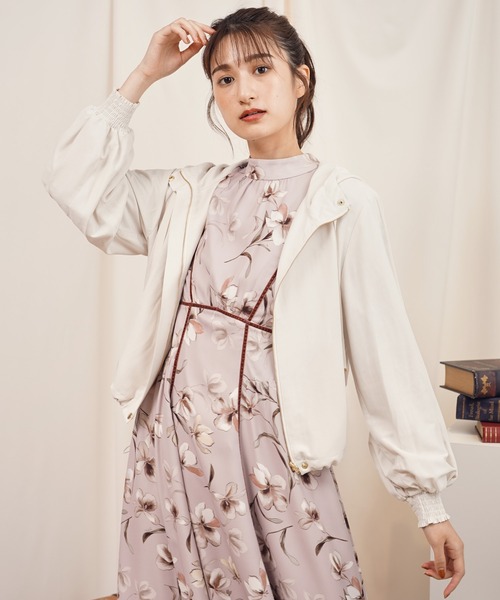 NOELA(ノエラ)の「ショートマウンテンパーカー(マウンテンパーカー・レディース・ネイビー/オフホワイト・フリー)」の4枚目の写真