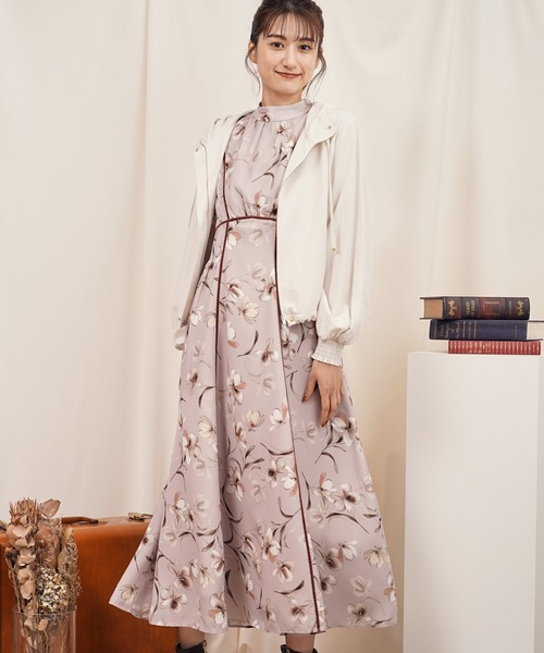 NOELA(ノエラ)の「ショートマウンテンパーカー(マウンテンパーカー・レディース・ネイビー/オフホワイト・フリー)」の7枚目の写真