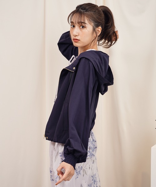 NOELA(ノエラ)の「ショートマウンテンパーカー(マウンテンパーカー・レディース・ネイビー/オフホワイト・フリー)」の13枚目の写真