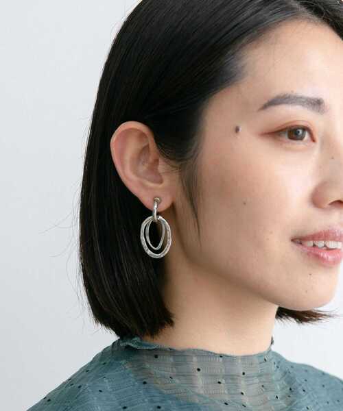 URBAN RESEARCH ROSSO（アーバンリサーチロッソ）の「マルチWAYフープイヤリング（イヤリング・レディース・ゴールド/シルバー・-）」の8枚目の写真