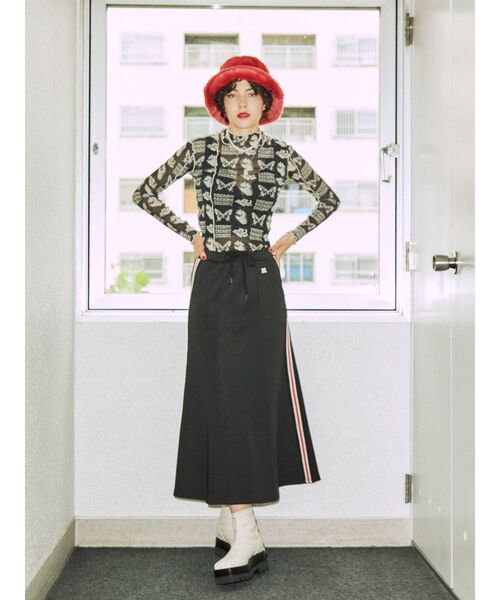 jouetie（ジュエティ）の「ラインジャージスカート（スカート・レディース・ブラック/パープル/レッド・MEDIUM）」の5枚目の写真