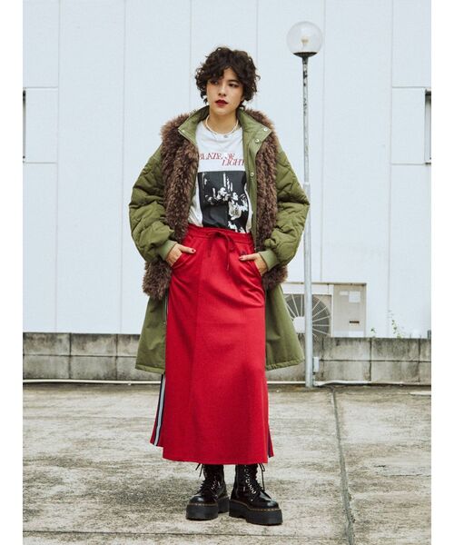 jouetie（ジュエティ）の「ラインジャージスカート（スカート・レディース・ブラック/パープル/レッド・MEDIUM）」の13枚目の写真