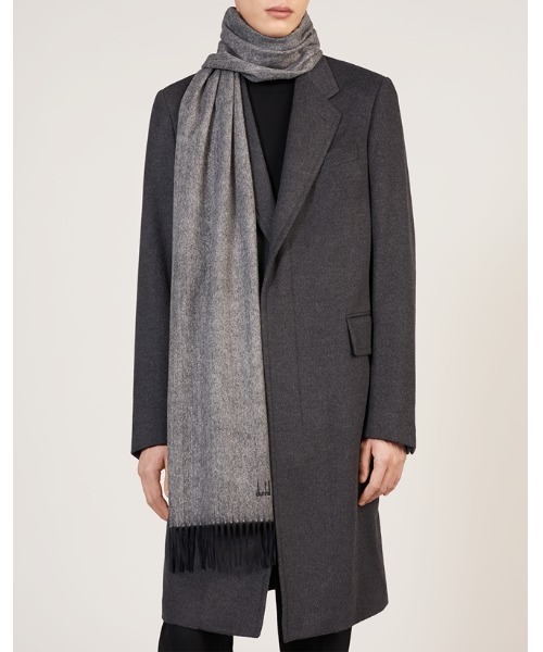 dunhill（ダンヒル）の「エンジニアード ヘリンボーンマフラー / ENGINEERED HERRINGBONE SCARF（マフラー・メンズ・グレー・ONE SIZE）」の2枚目の写真