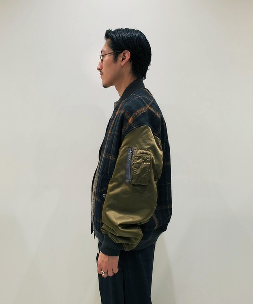 WELLDER(ウェルダー)の「【WELLDER / ウェルダー】Combination Bomber Jacket コンビネーションボンバージャケット(MA-1・メンズ・その他2・4)」の3枚目の写真