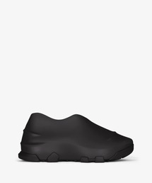 GIVENCHY（ジバンシイ）の「Monumental Mallow low shoes in