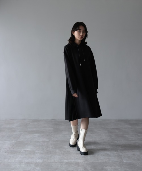 HERENCIA(ヘレンチア)の「サイドプリーツパーカーワンピース(ワンピース・レディース・カーキ/ブラック/ネイビー・MEDIUM)」の17枚目の写真