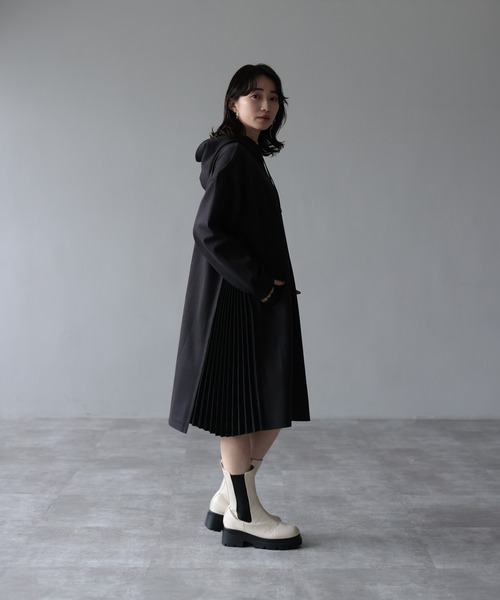 HERENCIA(ヘレンチア)の「サイドプリーツパーカーワンピース(ワンピース・レディース・カーキ/ブラック/ネイビー・MEDIUM)」の16枚目の写真
