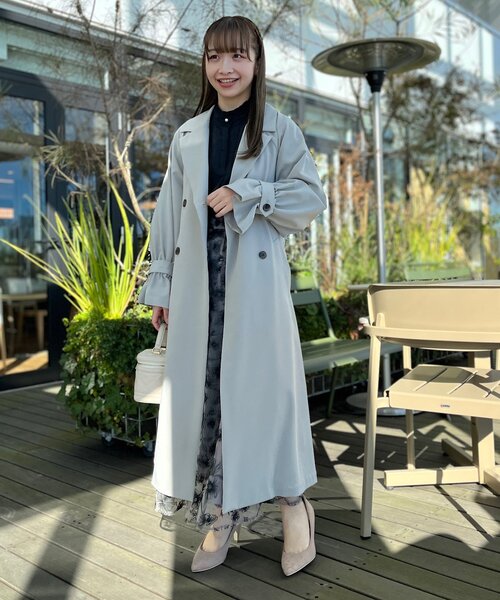 couture brooch（クチュールブローチ）の「◆【程よいゆるさが、大人可愛い】キャンディースリーブオーバーサイズトレンチ（トレンチコート・レディース・ライトグレー/ベージュ・40/38/42）」の12枚目の写真