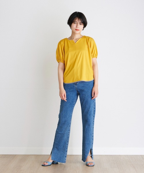 INED CLARO（イネドクラロ）の「バイカラートップス（Tシャツ/カットソー・レディース・イエロー/オフホワイト/ベージュ・フリー）」の6枚目の写真