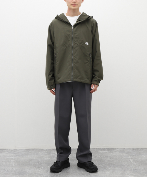 THE NORTH FACE ナイロンジャケット 未使用　カーキ色 THE NORTH FACE ノースフェイス ナイロンジャケット カーキ 薄手