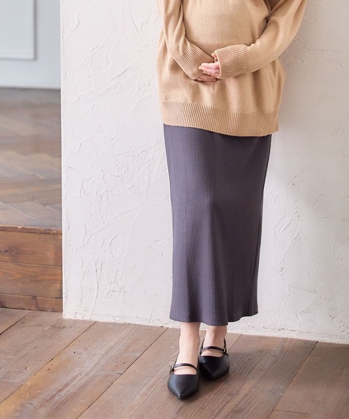 Rosemadame(ローズマダム)の「リブナロースカート(マタニティ~産後)妊婦服 産前・産後対応(マタニティウェア/グッズ・レディース・ブラック/グリーン/チャコールグレー/ライトベージュ/モカ/ベージュ系その他/グレー系その他/ブラック系その他/ブラウン系その他/アイボリー・L/LL/M)」の6枚目の写真