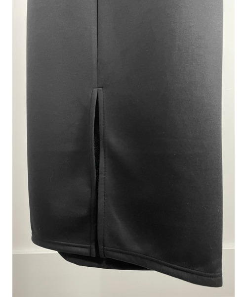 ulu（ウル）の「Vneck design long dress（ワンピース・レディース・ブラック・FREE）」の13枚目の写真