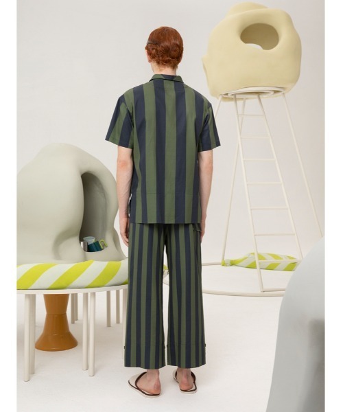 JNBY(ジェーエヌビーワイ)の「HOME Genderless Striped Cotton Shirt(シャツ/ブラウス・レディース・ベージュ系その他5/ブルー系その他4/グリーン系その他5・36/38)」の18枚目の写真