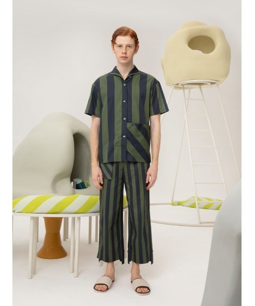 JNBY(ジェーエヌビーワイ)の「HOME Genderless Striped Cotton Shirt(シャツ/ブラウス・レディース・ベージュ系その他5/ブルー系その他4/グリーン系その他5・36/38)」の17枚目の写真