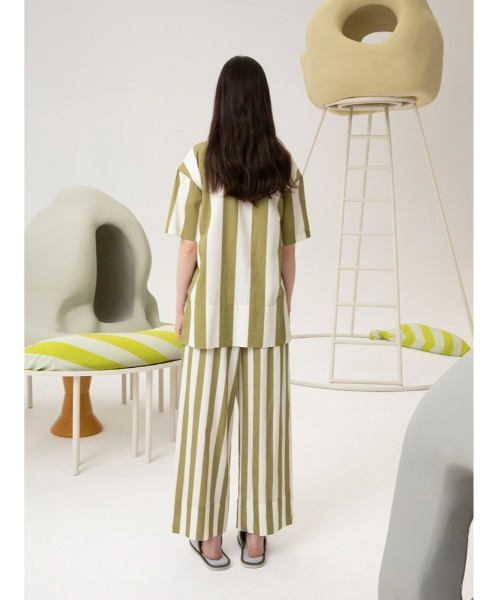 JNBY(ジェーエヌビーワイ)の「HOME Genderless Striped Cotton Shirt(シャツ/ブラウス・レディース・ベージュ系その他5/ブルー系その他4/グリーン系その他5・36/38)」の8枚目の写真