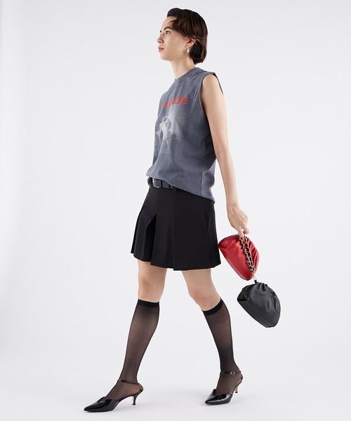 Whim Gazette 【GEMINI】タックプリーツショートパンツ Whim Gazette(ウィム ガゼット)の【GEMINI】タックプリーツ
