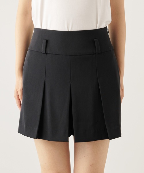 Whim Gazette（ウィムガゼット）の「【GEMINI】タックプリーツショート