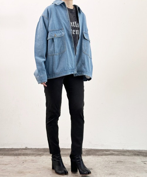 COMMON WARE(コモンウェアー)の「COMMONWARE:デニム フロントジップ ジャケット(デニムジャケット・レディース・ケミカルウォッシュ/ブラック/ライトブルー・XL/L/M)」の9枚目の写真